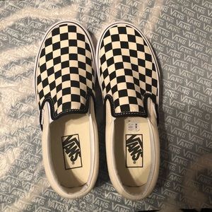 VANN’s classic Slip-On PLATFORMS